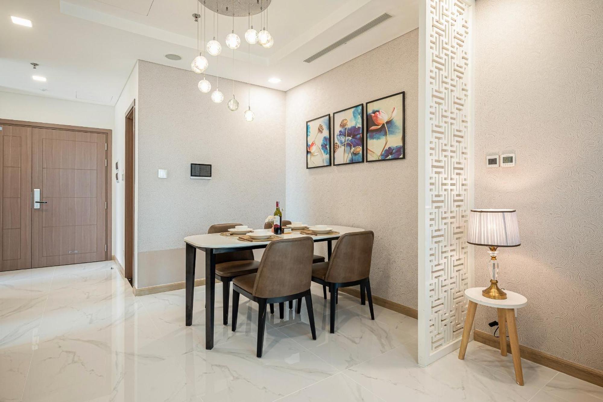 Urban Heights Rentals Landmark 81 Хошимін Екстер'єр фото