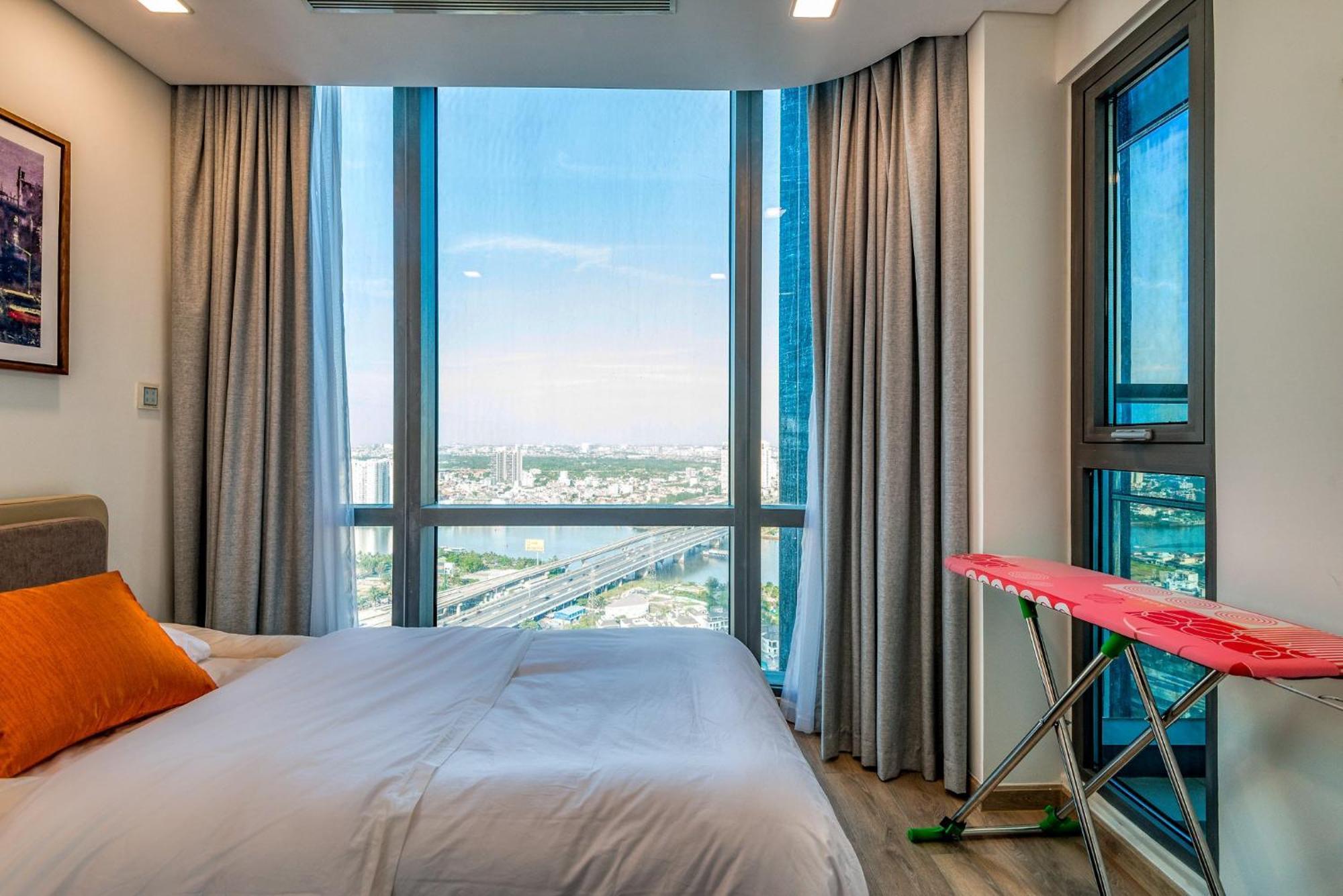 Urban Heights Rentals Landmark 81 Хошимін Екстер'єр фото